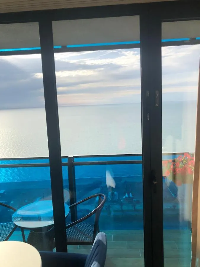 Apartmán Amazing View Batumi 0*,